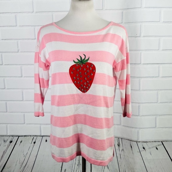 bua bua Sweaters - BUA BUA 🍓 SWEATER
